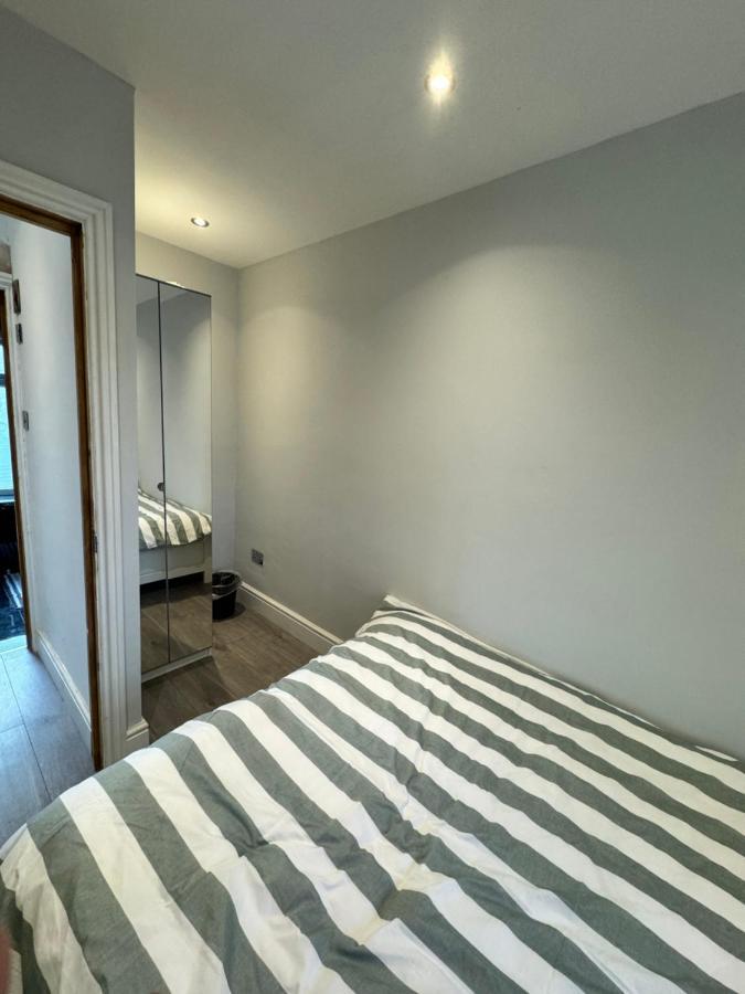 1 Bed With Kitchenette And Bathroom Oxford Exteriör bild