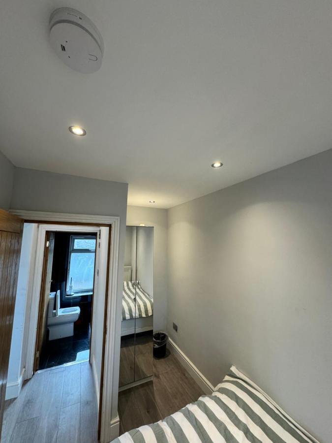 1 Bed With Kitchenette And Bathroom Oxford Exteriör bild