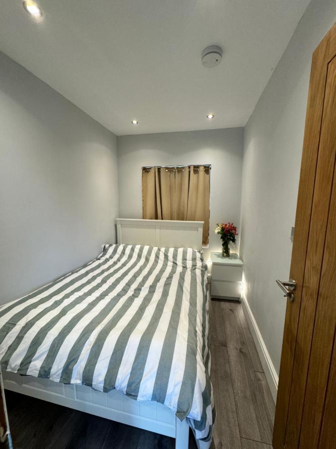 1 Bed With Kitchenette And Bathroom Oxford Exteriör bild